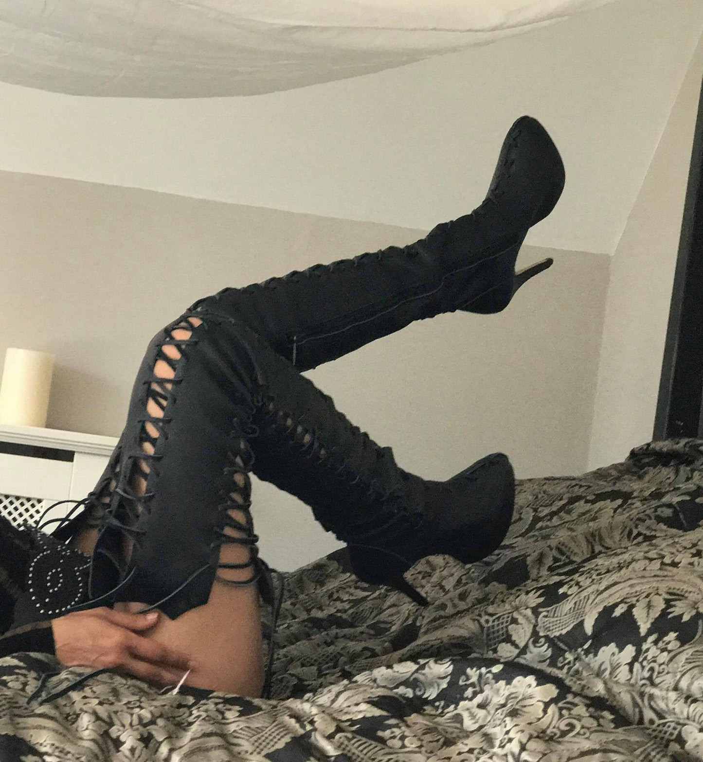 Botas de tacón de aguja hasta el muslo 'Boudoir' para pedido anticipado