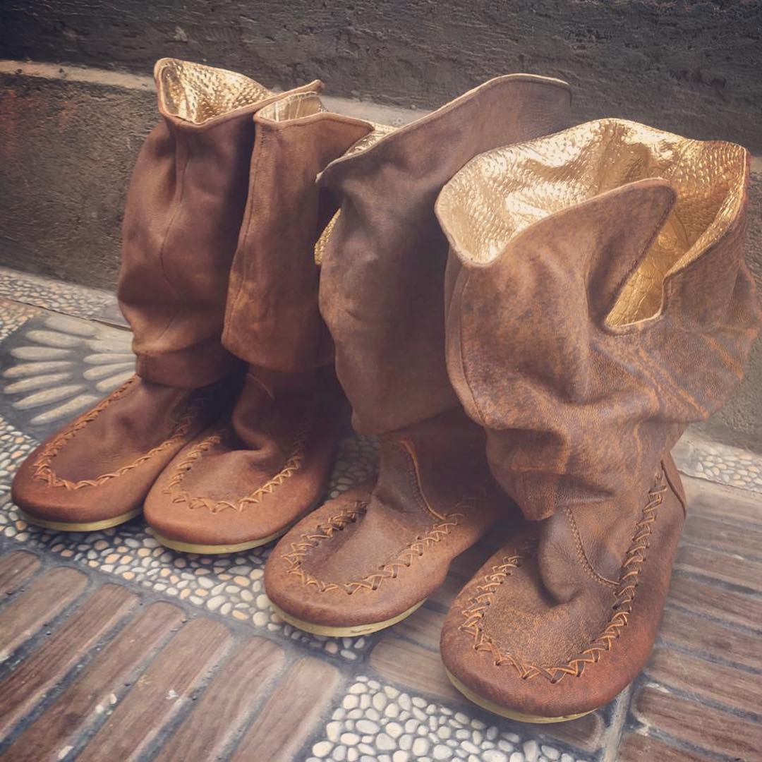 'Peter Pan Slippers' in Tan with Gold for Pre Order