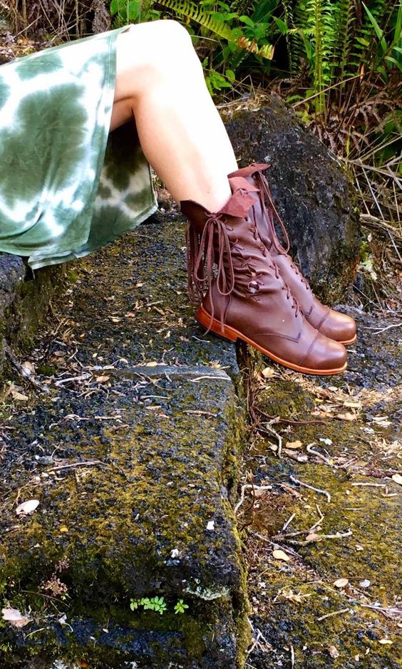 Botines 'Hada Mecánica' en Marrón
