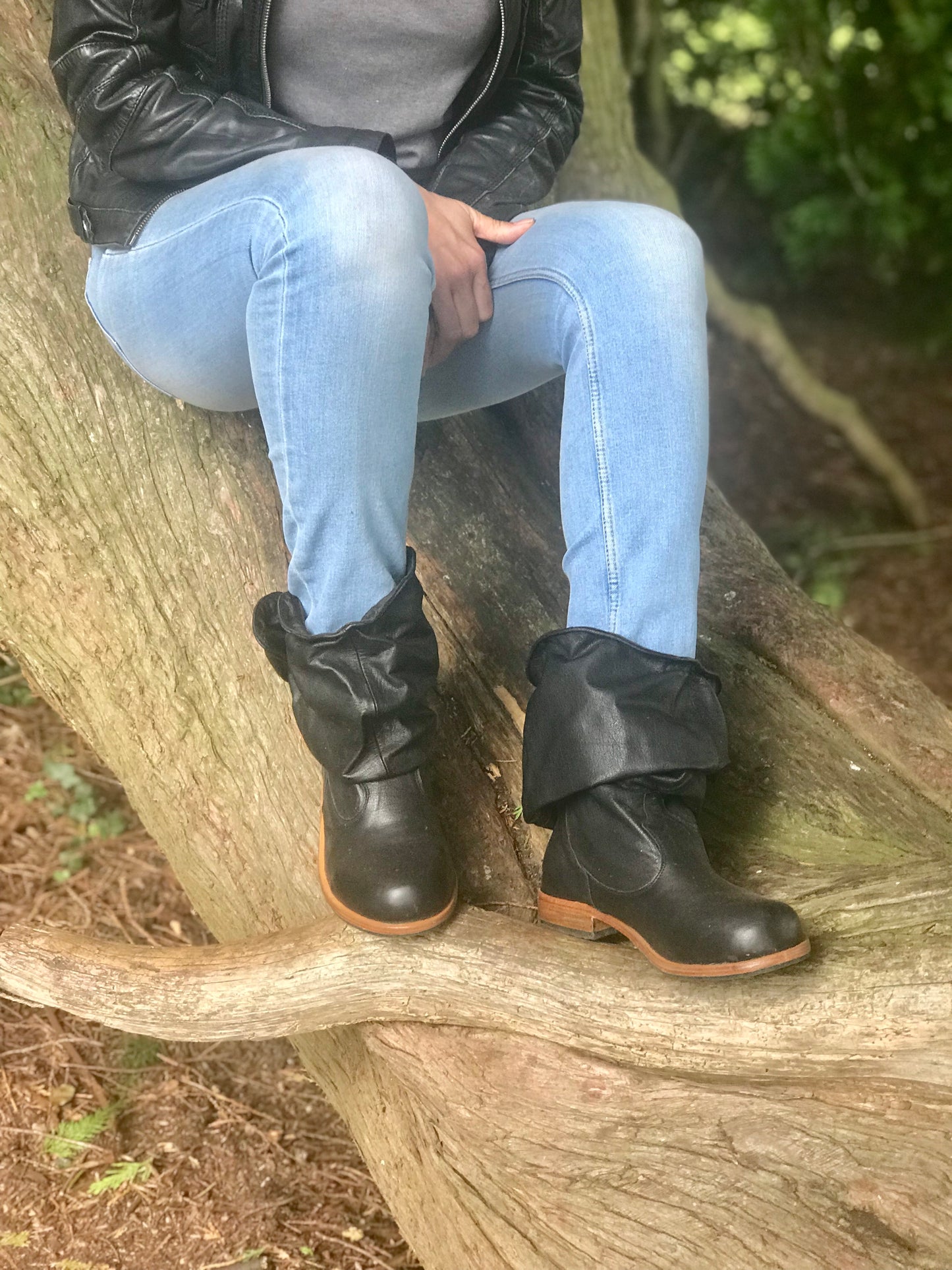 'Fairy Slippers' Ankle Boots in Black