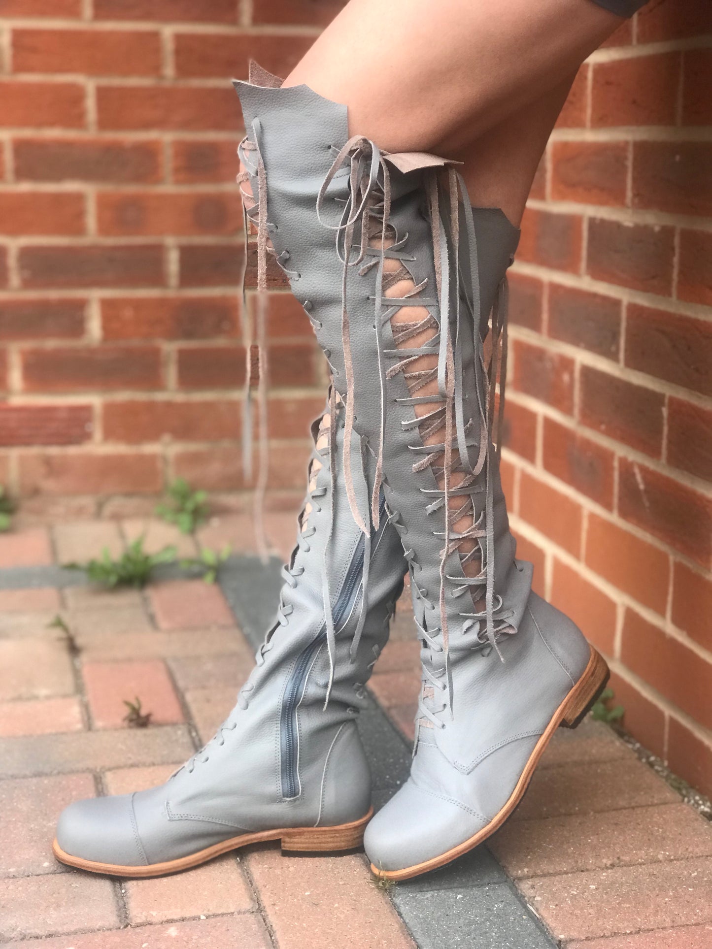 'Clockwork Fairy' Grey Knee High Boots