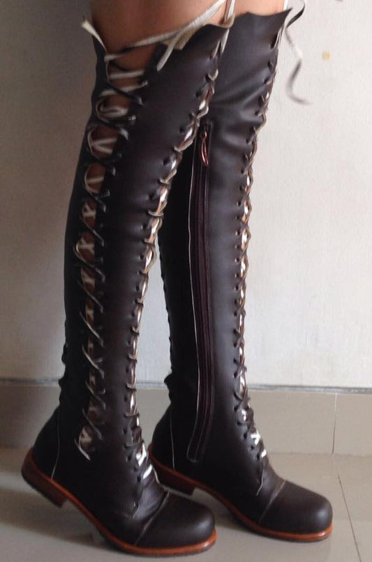 Botas hasta la rodilla 'Clockwork Fairy' en piel sintética vegana marrón