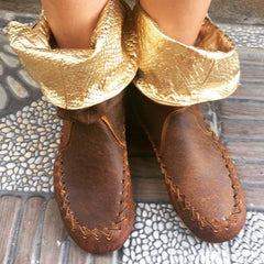 'Peter Pan Slippers' Ankle Boots in tan with gold
