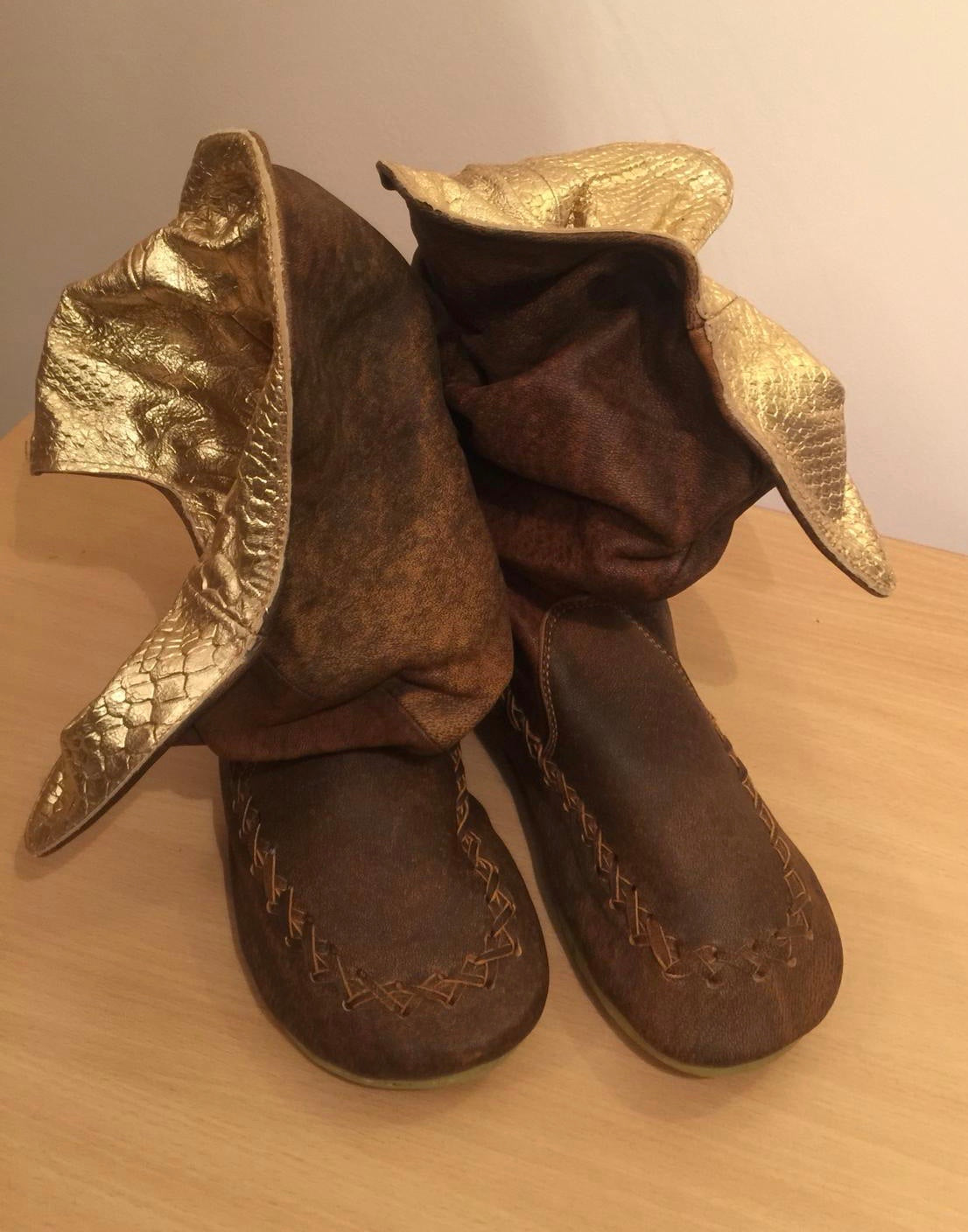 'Peter Pan Slippers' in Tan with Gold for Pre Order